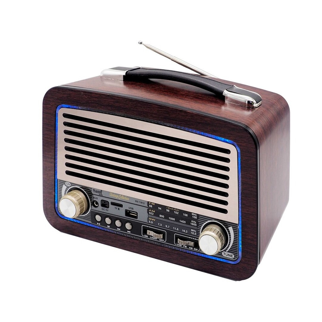 Radio vintage dial analogico color cerezo